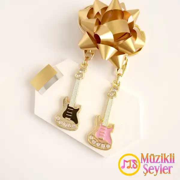 Altın%20Rengi%20Taşlı%20Gitar%20Anahtarlık