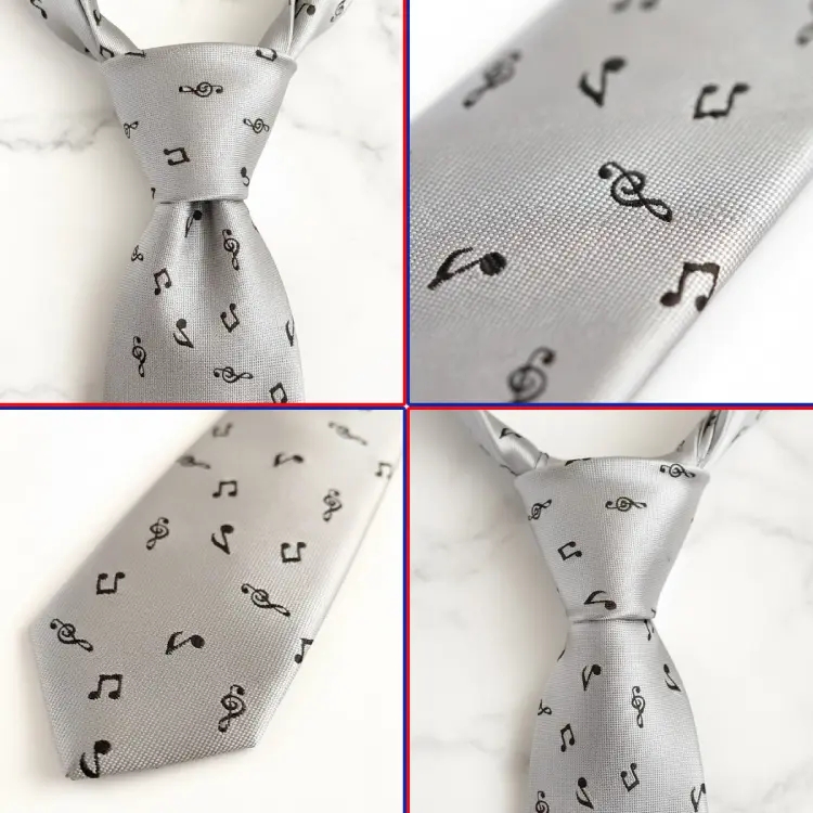 Gümüş Renkli Siyah Notalı Kravat