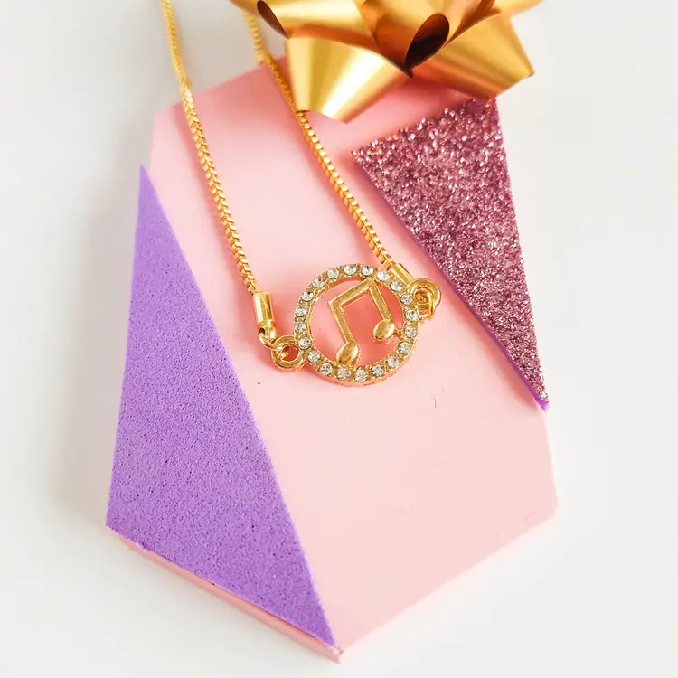 Zirkon Taşlı Notalı Bileklik