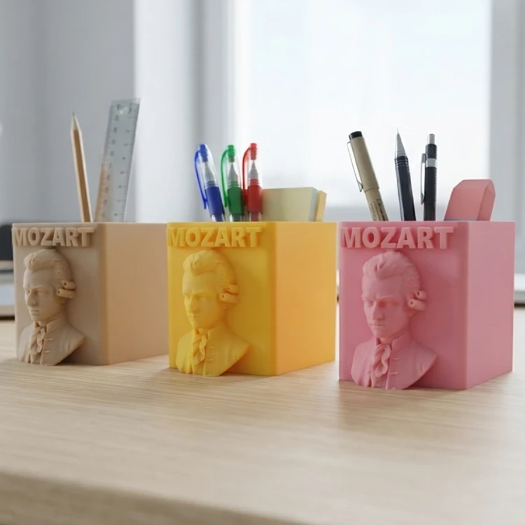 Mozart Kabartmalı Kalemlik