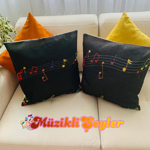Notalı%20Dekoratif%20Yastık%20Kılıfı
