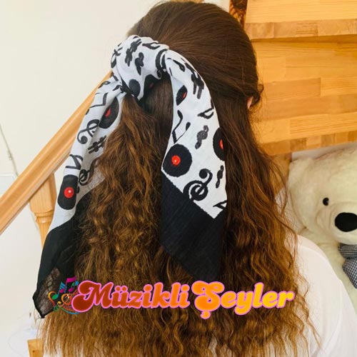Siyah%20Notalı%20Fular