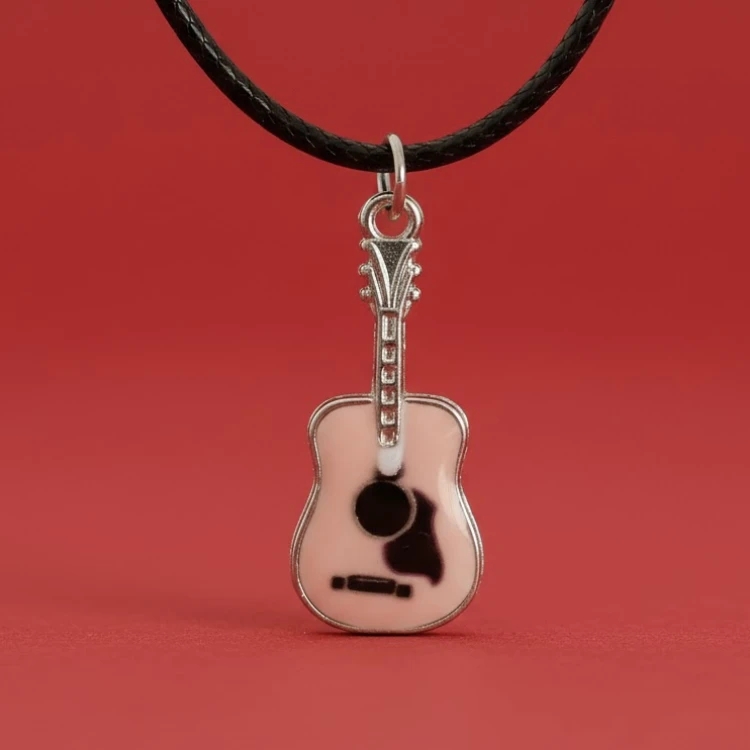 Renkli Mineli Gitar Kolye