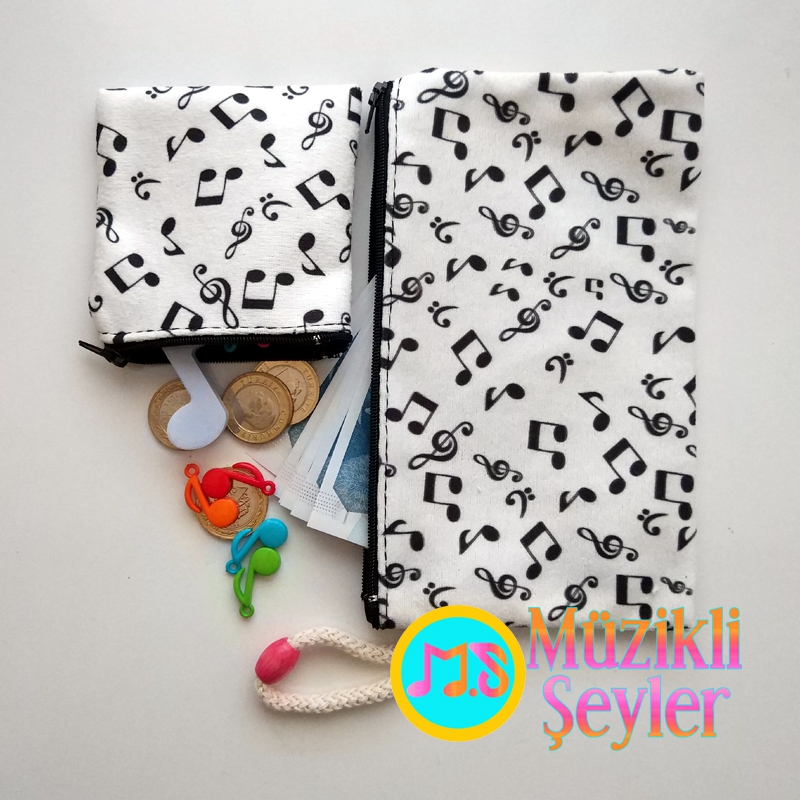 Siyah%20Notalı%20Beyaz%20Cüzdan%20Seti