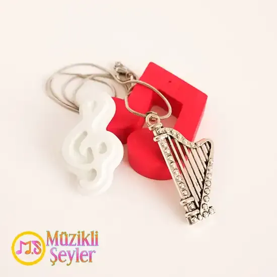 Arp kolye