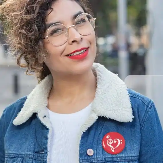 Kalpli%20Sol%20Anahtarı%20ve%20Fa%20Anahtarı%20rozet