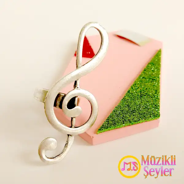 Büyük%20Sol%20Anahtarı%20Yüzük