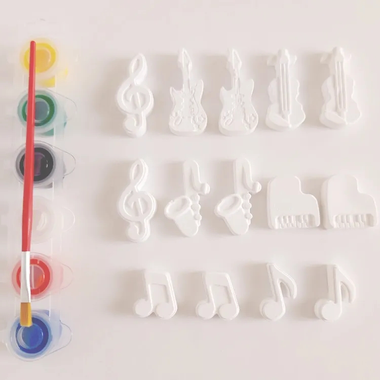 Yeni Müzik Aletleri ve Notalar Boyama Seti
